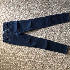 Levi’s high rise skinny jeans